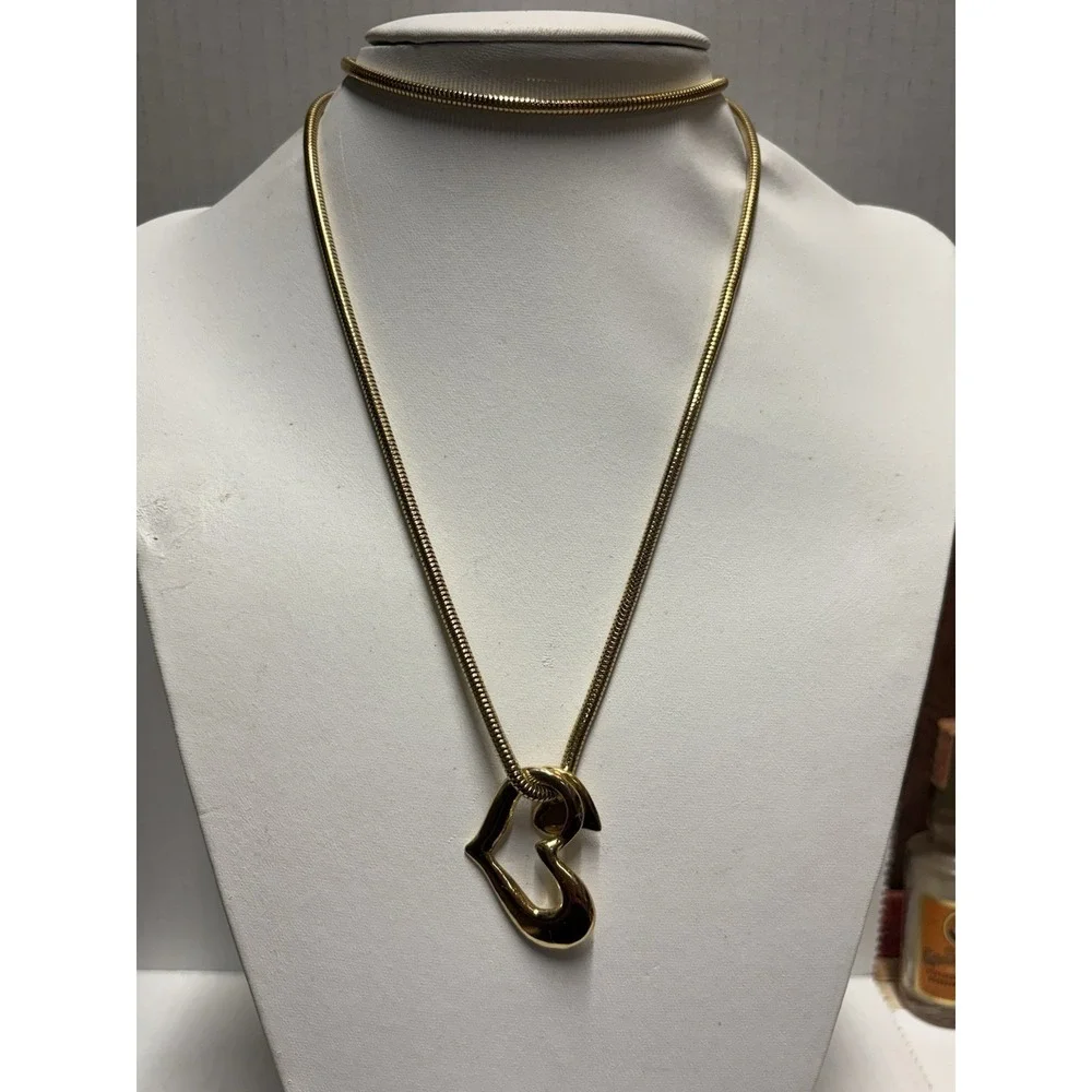 Necklace Gold Tone‎ Heart pendant shiny fashion jewerly